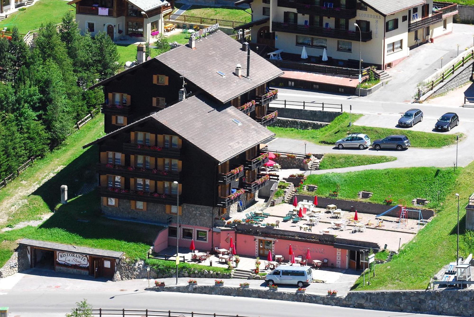 Hotel Margherita Livigno Esterno foto