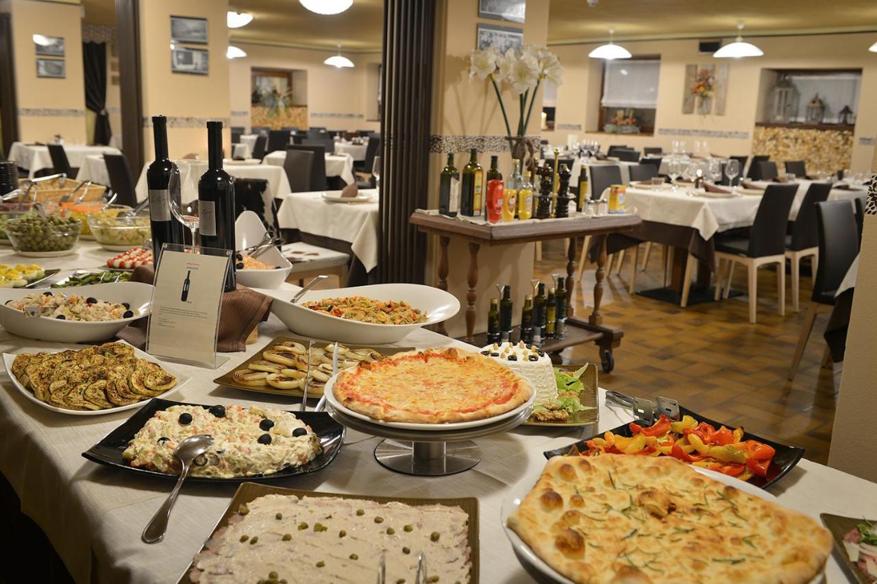 Hotel Margherita Livigno Esterno foto